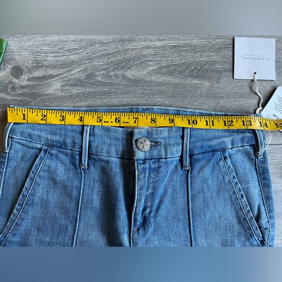 Habitual Harlow trouser flare pintuck jeans in Joshua tree. Size 26 NWT! - Picture 9 of 16